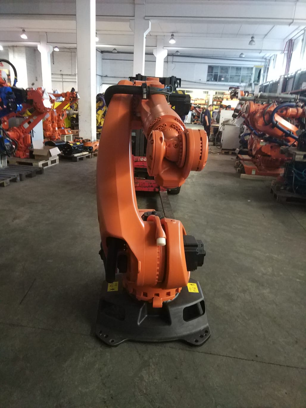 KUKA KR180 R2900 PRIME KRC4  2015